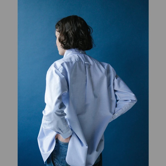 Paynter Women's Oxford Button Down Shirt - Medium - Blue - Picture 2 of 13